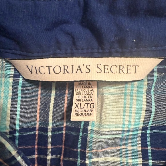 Victoria's Secret Blue and White Plaid Pajama Set - Picture 10 of 16